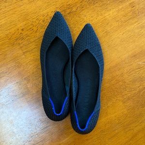 Rothy’s The Point Honeycomb Black size 9.5